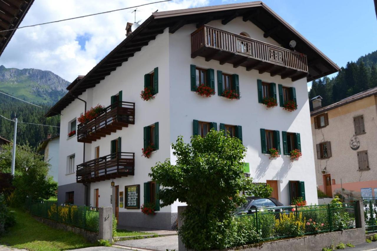 Suite Dolomiti Appartamento Falcade Exteriör bild